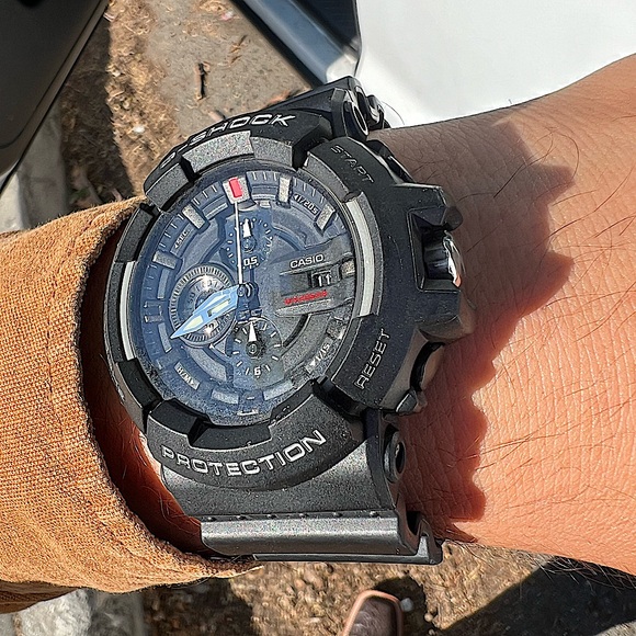 Casio GAC-100 analog sports watch. - Picture 4 of 4